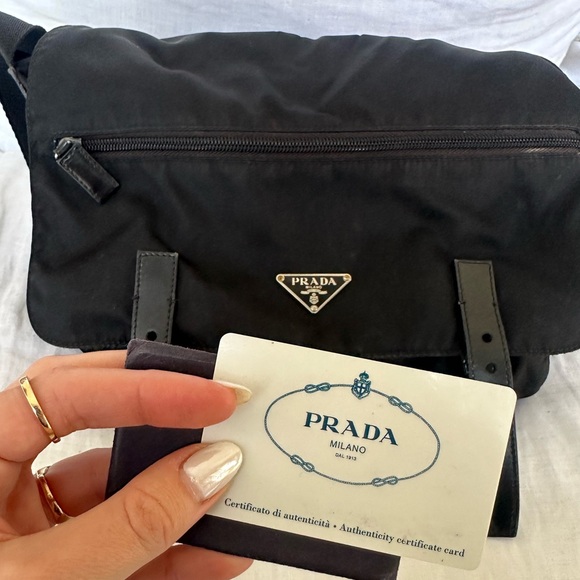 Vintage Prada Tessuto Messenger Bag - Picture 4 of 4